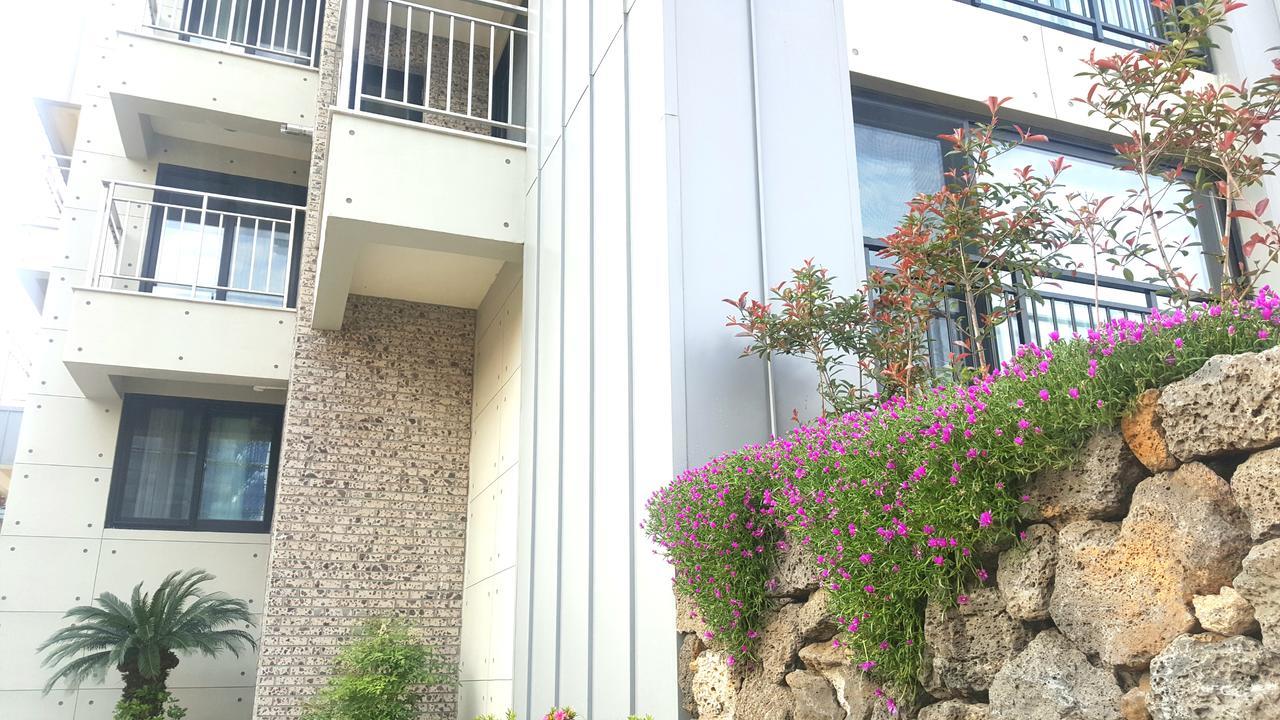 W Ocean Pension Seogwipo Exteriör bild